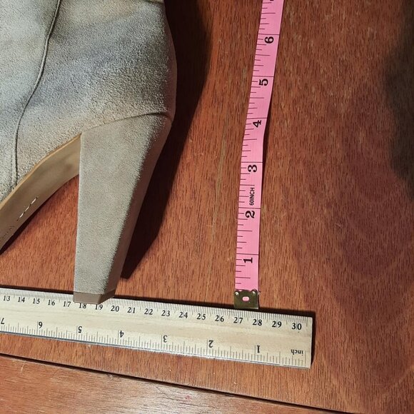 NEW ! Vince Camuto Minnada Over the Knee Boot Wide Calf Taupe Size 7 - Picture 5 of 7